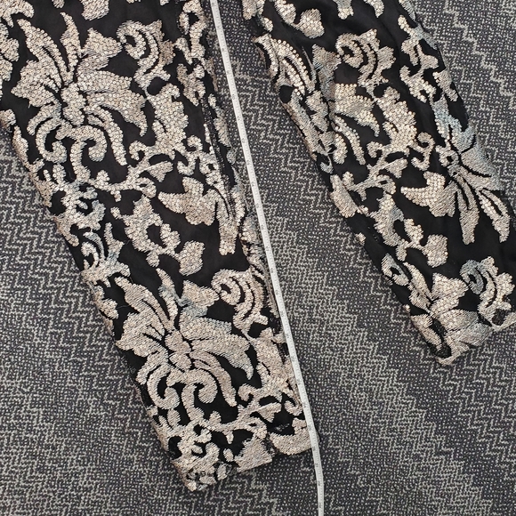 Like NEW JOA Taupe Blk Sequin Embroidered Flat Front Fancy Cigarette Pant Sz S/M - Picture 11 of 12